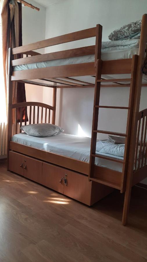 Hostel Andrei Yaş Dış mekan fotoğraf